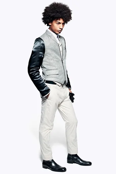 Look 16